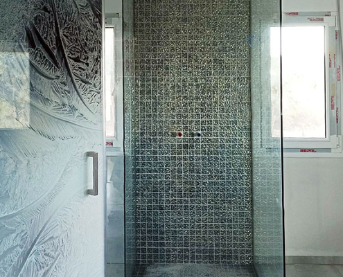 Καμπίνα μπάνιου ανοιγόμενη